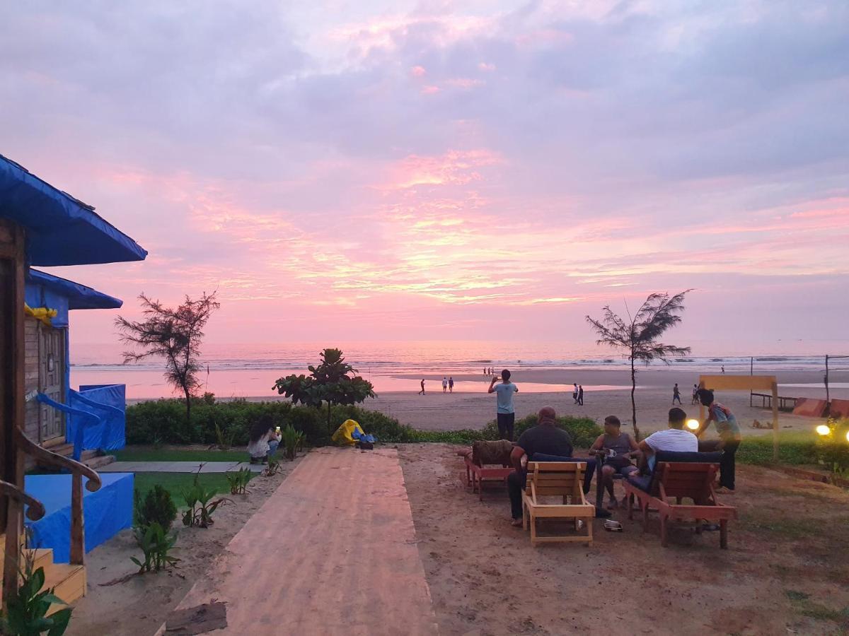 Love Temple Beach Resort Arambol Luaran gambar